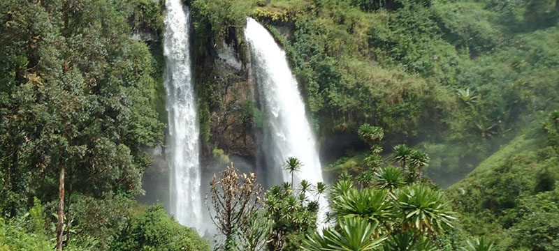 Sipi Falls is the most beautiful waterfalls in Uganad, a place to visit packed with plenty of fun activities