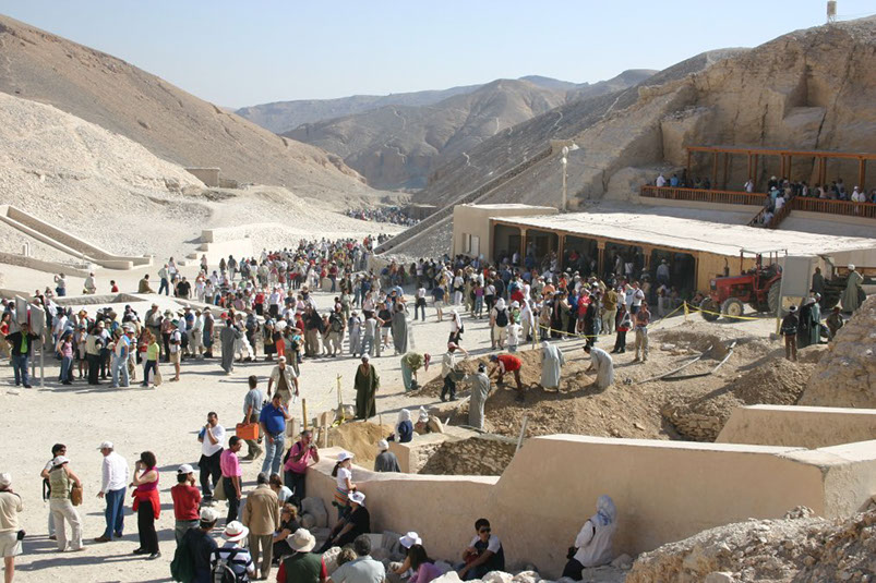 Visitors enjoying the sight of the valley of the kings, Egypt