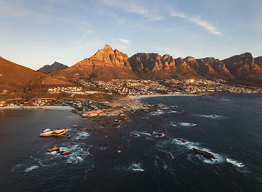 Southern Africa is a tour destination with irresistible beautiful cape sights, culture, cape cities, amazing cuisines
