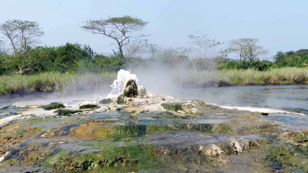 Sempaya Hot Springs